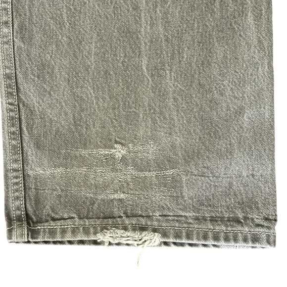 Men’s Gray 501 Button Fly Levi’s Jeans extended size - Picture 15 of 15